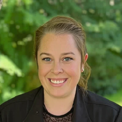 Olivia is the Dental Office Manager at Forest Falls Dental